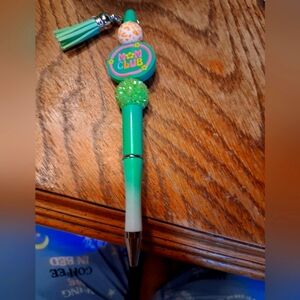 Green Mom Club Pen with Tassel